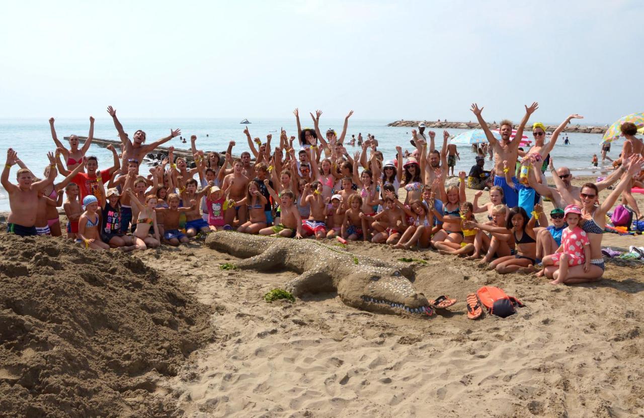 Casa Mobile Gustocamp A Caorle Hotel ภายนอก รูปภาพ